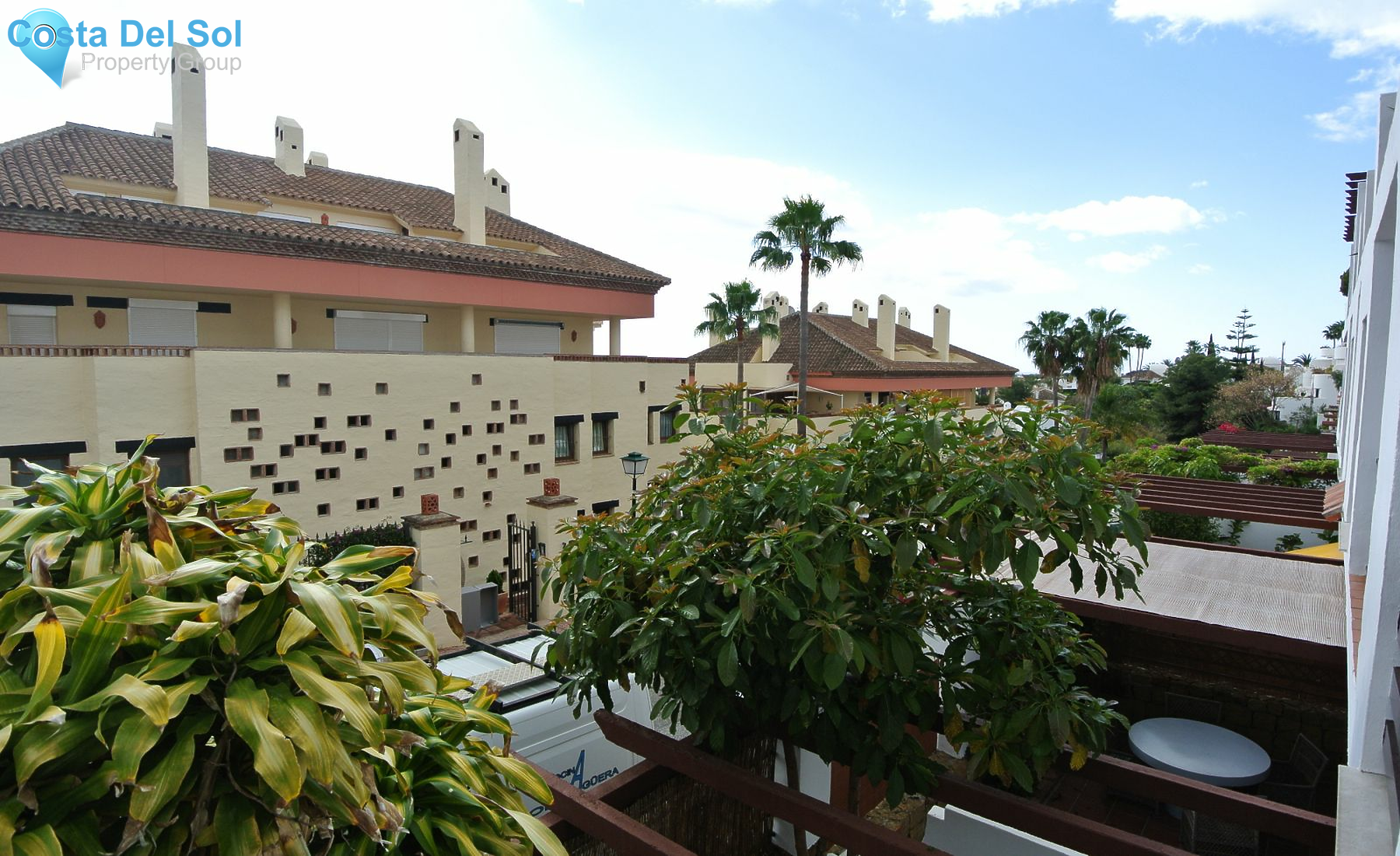 Ground Floor Apartment in The Golden Mile-1424692