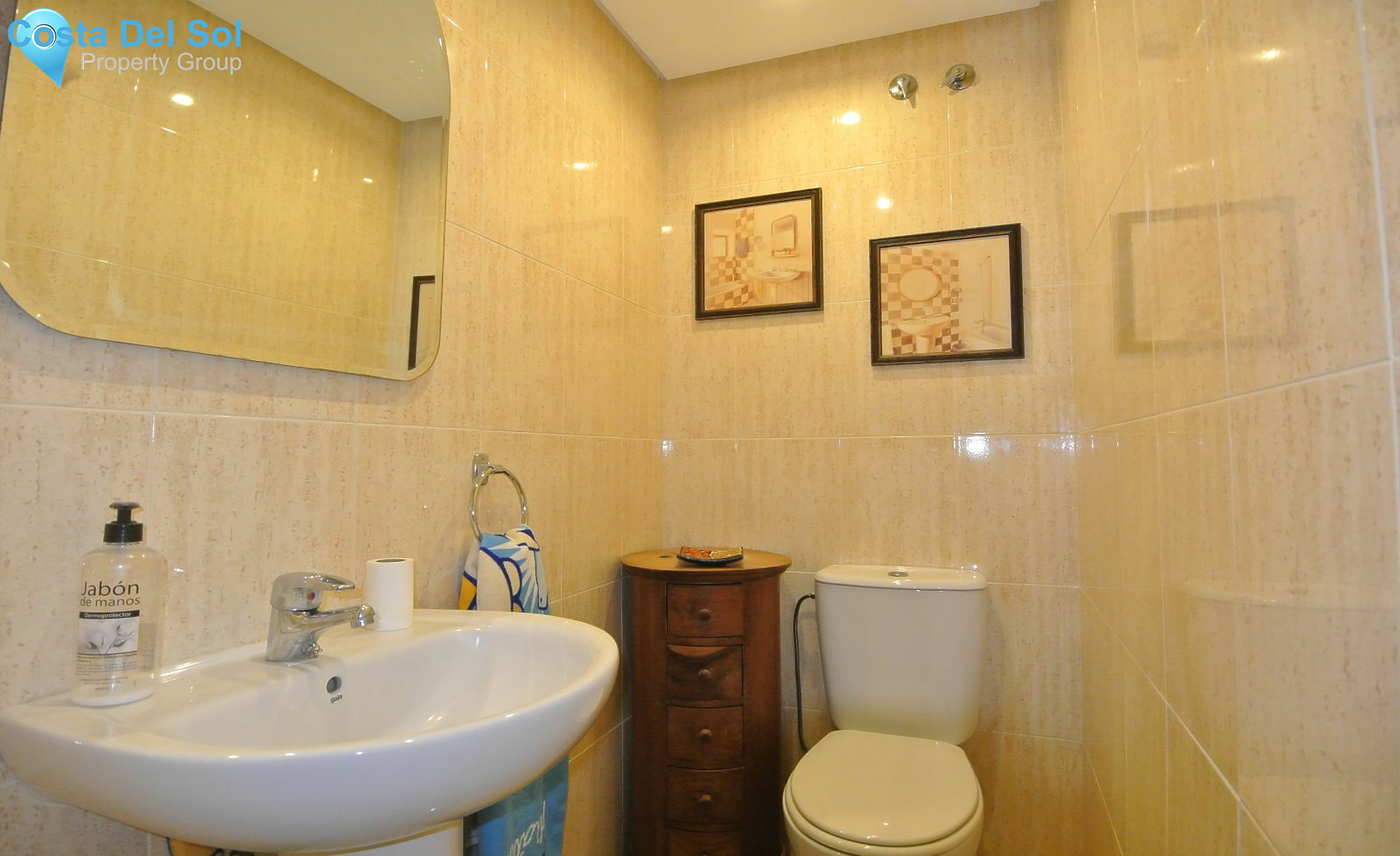 Ground Floor Apartment in The Golden Mile-1424695