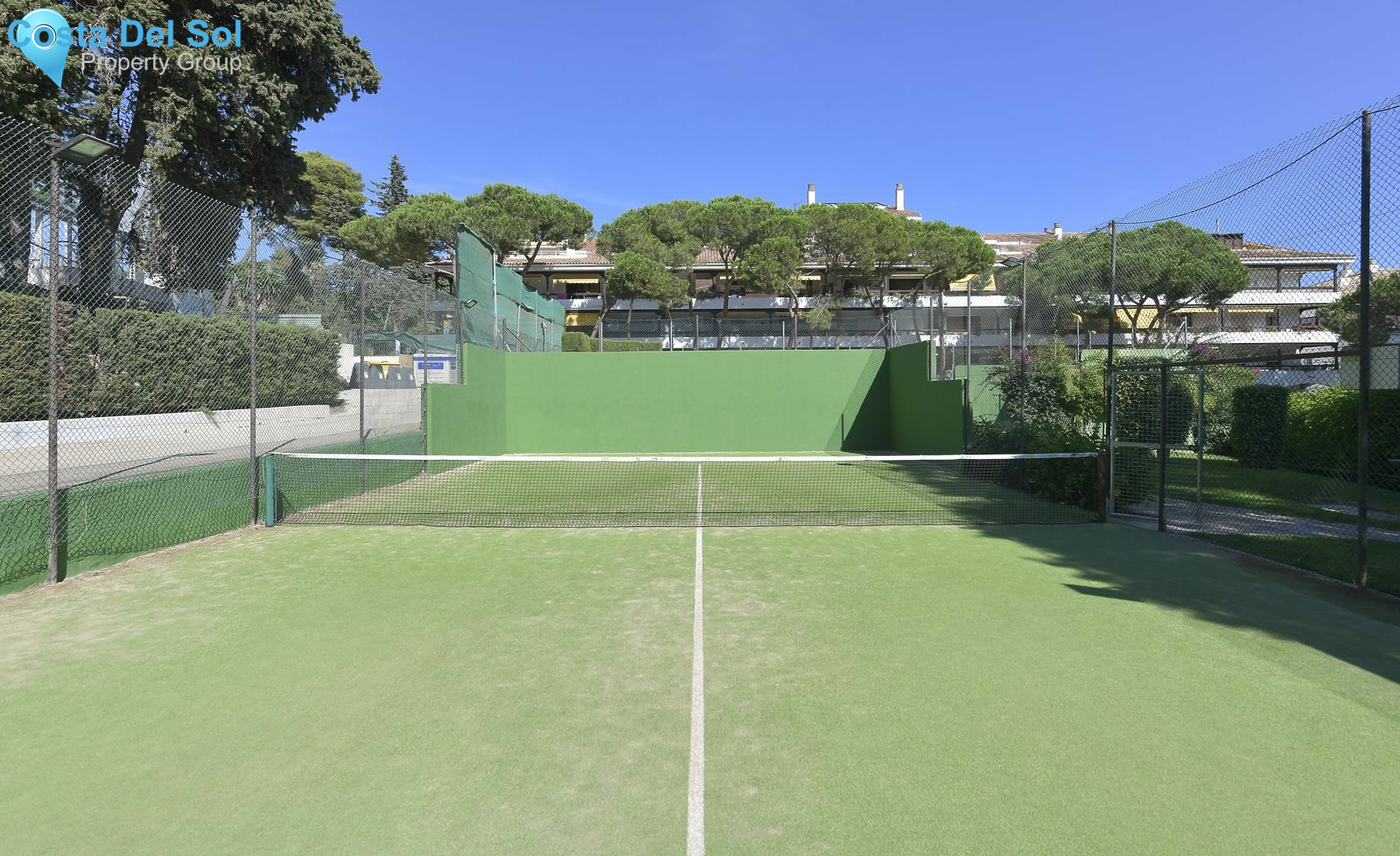 Ground Floor Apartment in The Golden Mile-1485623