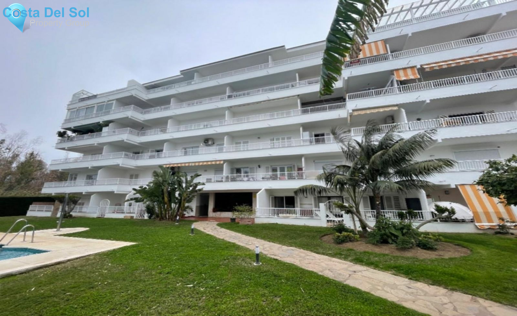 Ground Floor Apartment in The Golden Mile-1552268