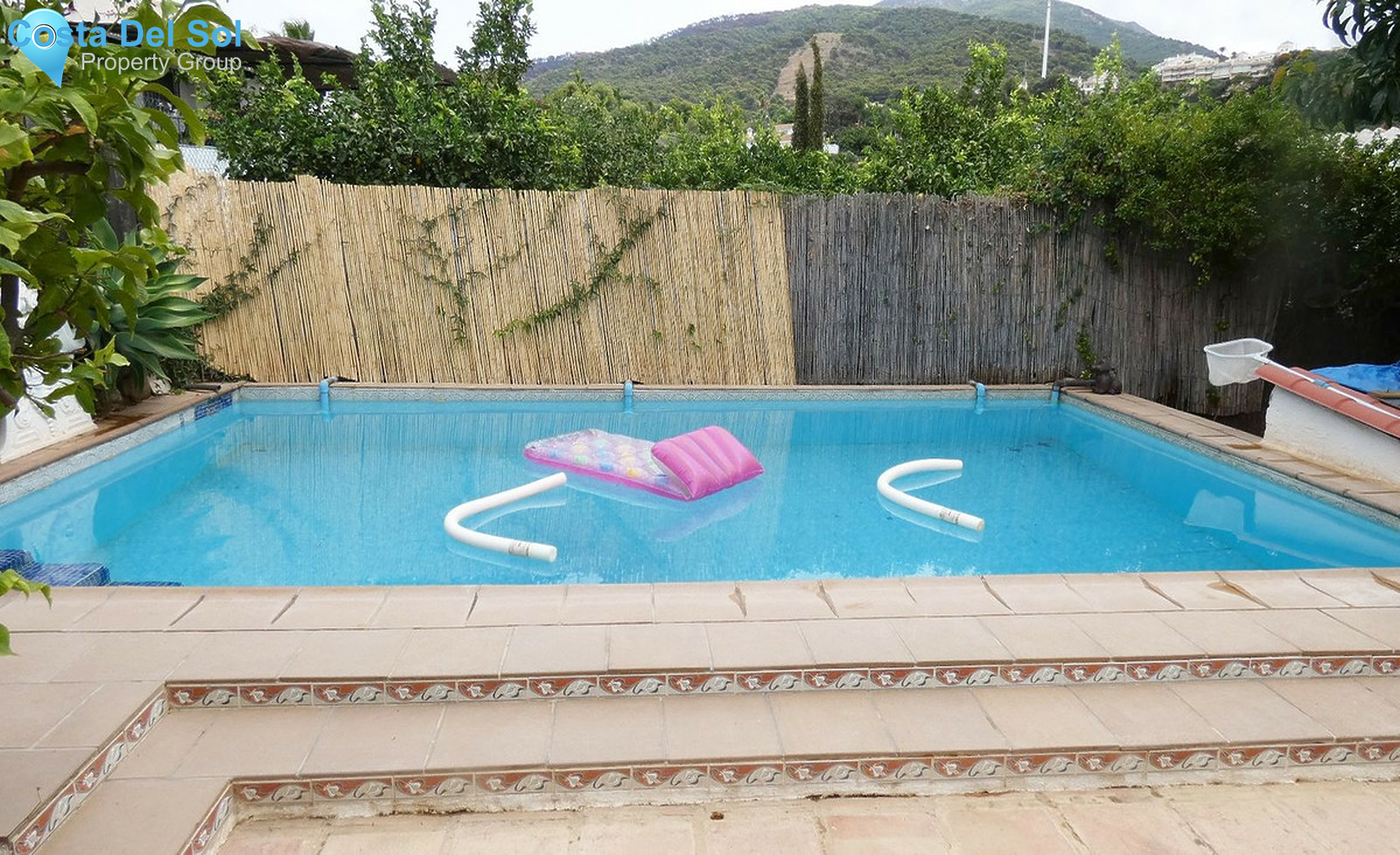 House in Alhaurín el Grande-1410470