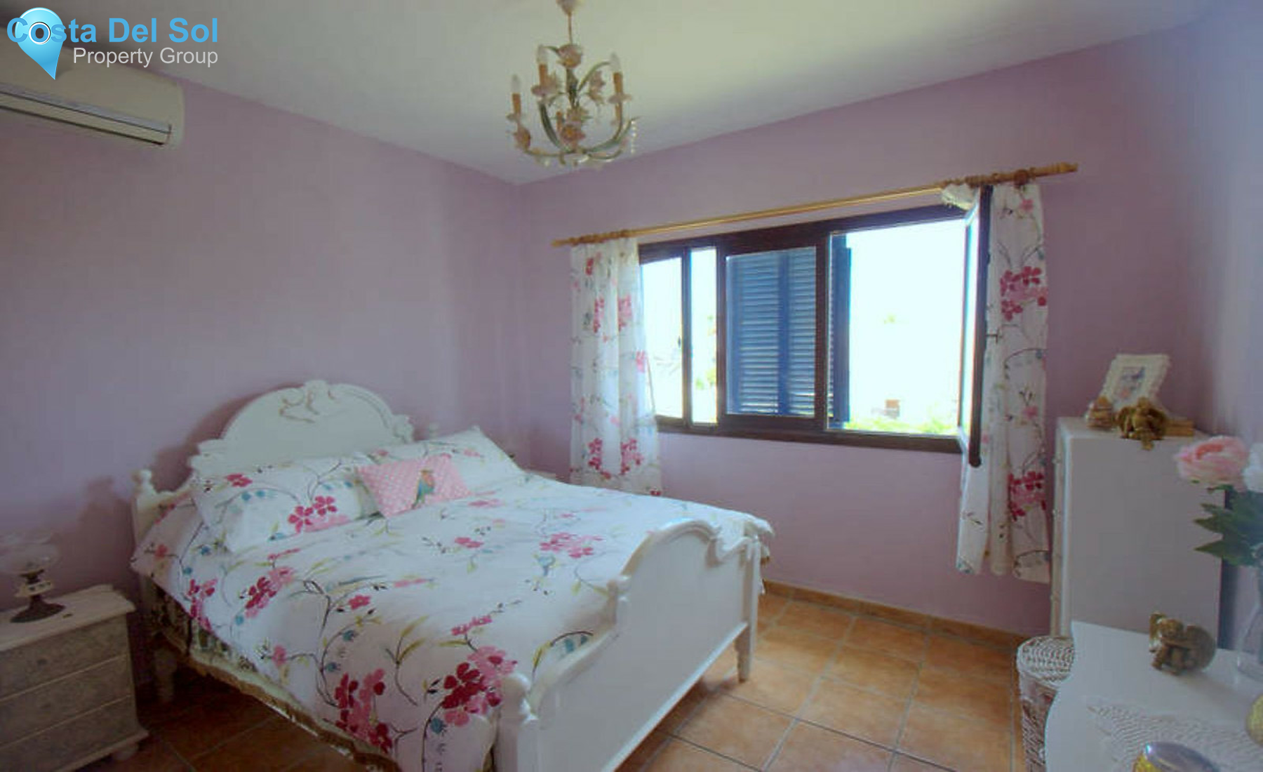 House in Estepona-1236678