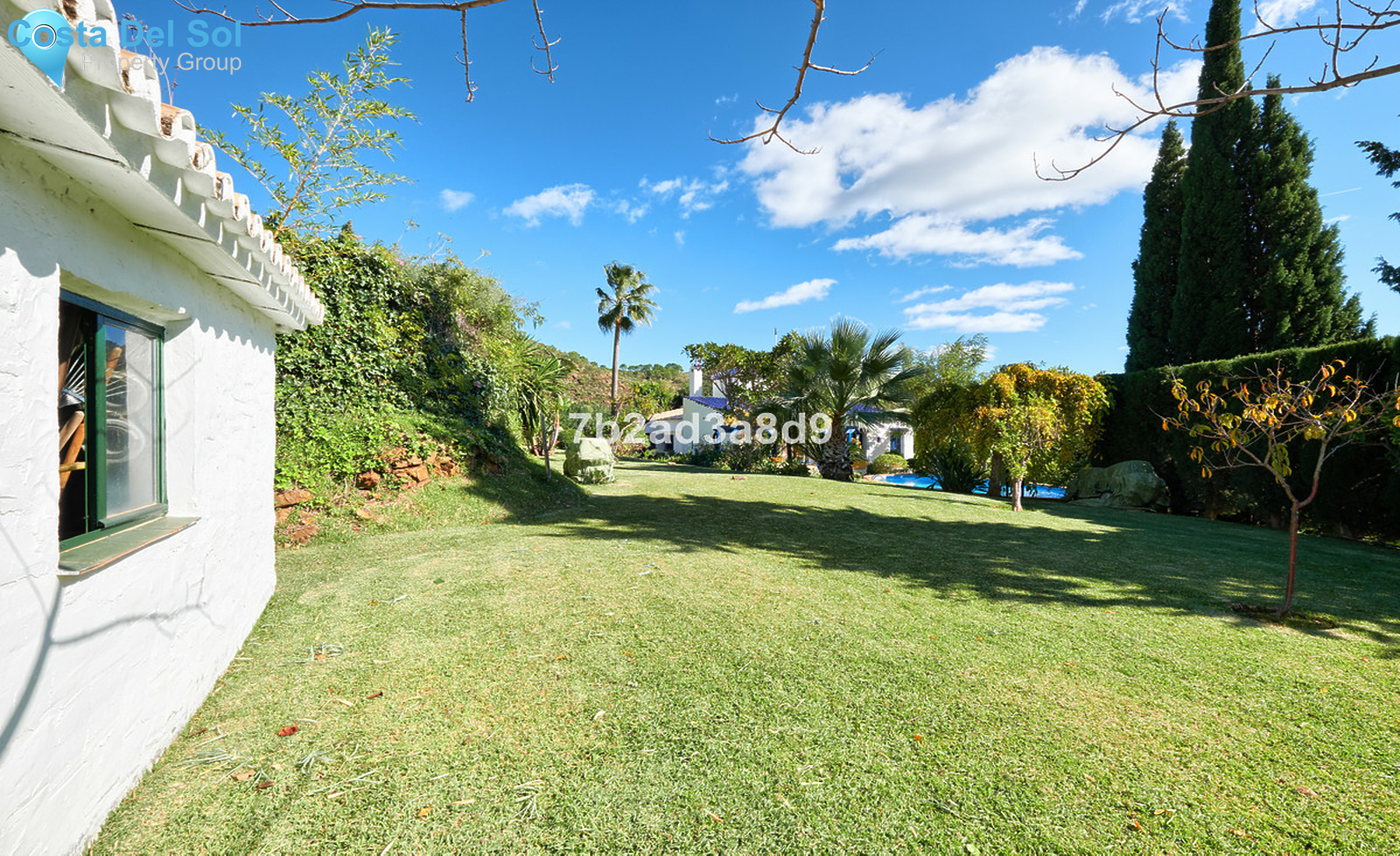 House in Estepona-1300809