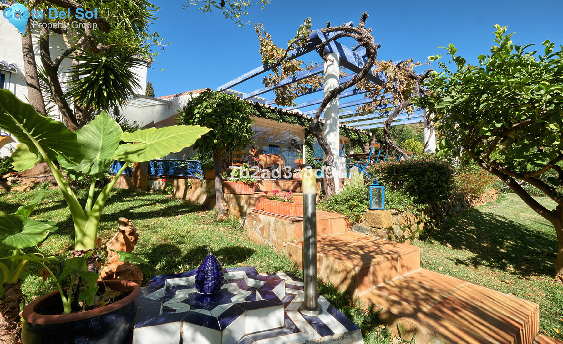 House in Estepona-1300798