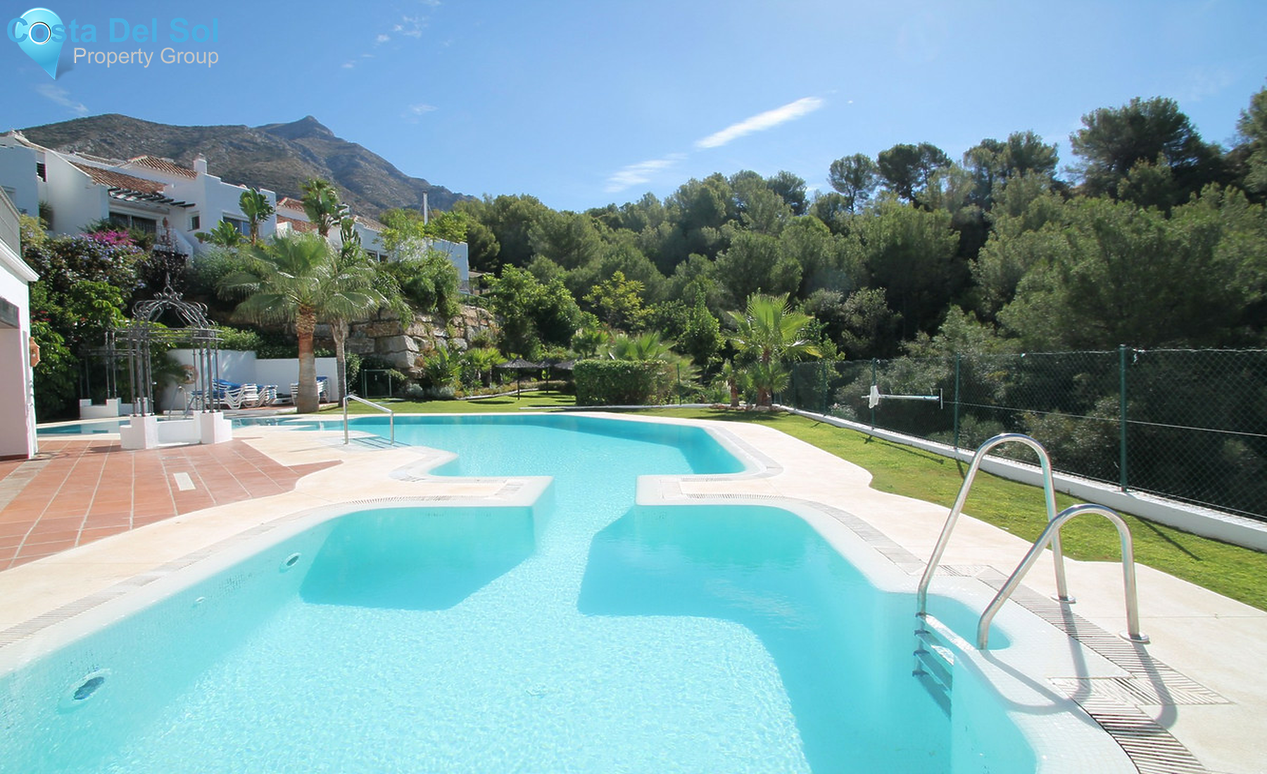 House in Istán-1246325