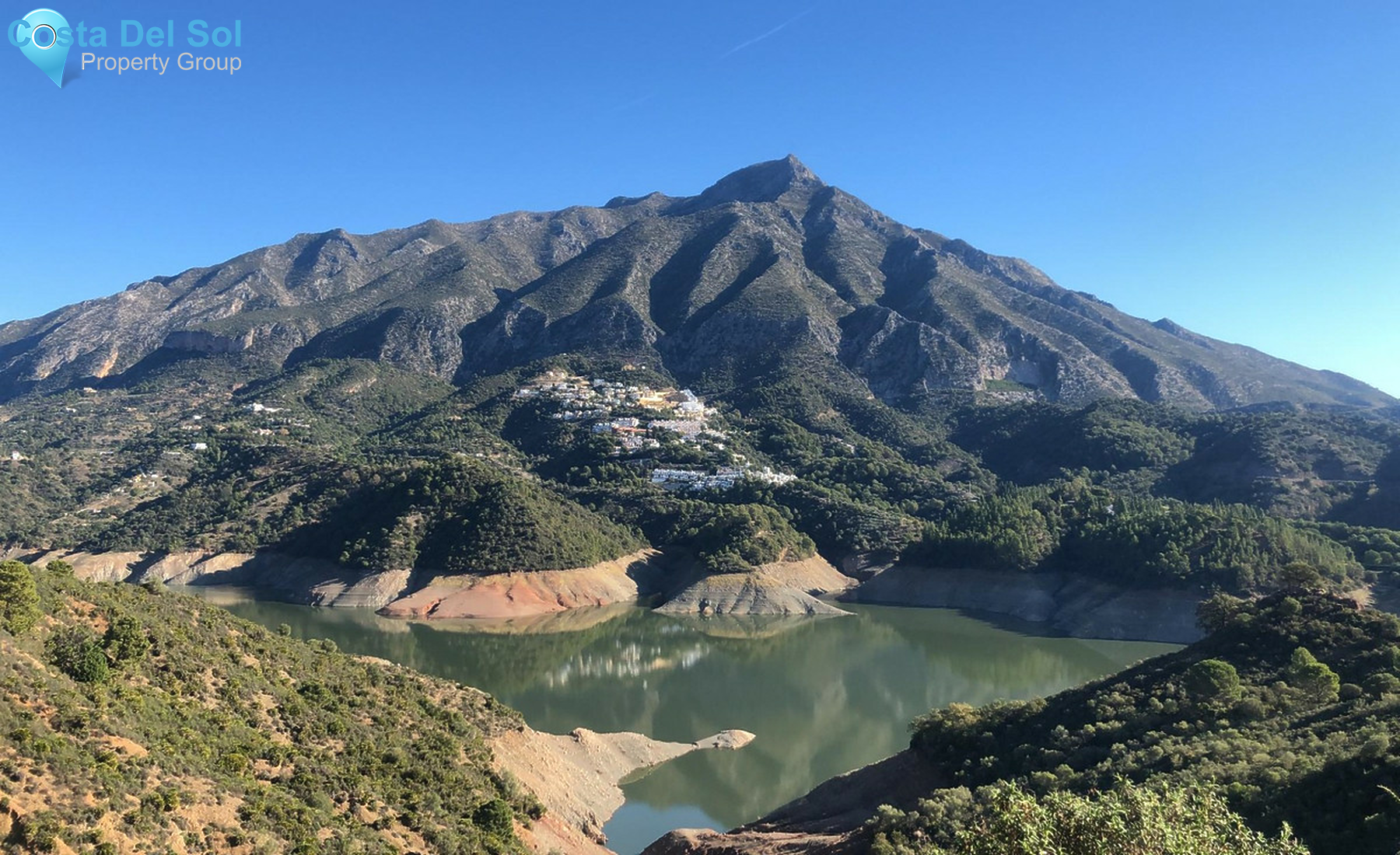 House in Istán-1246328