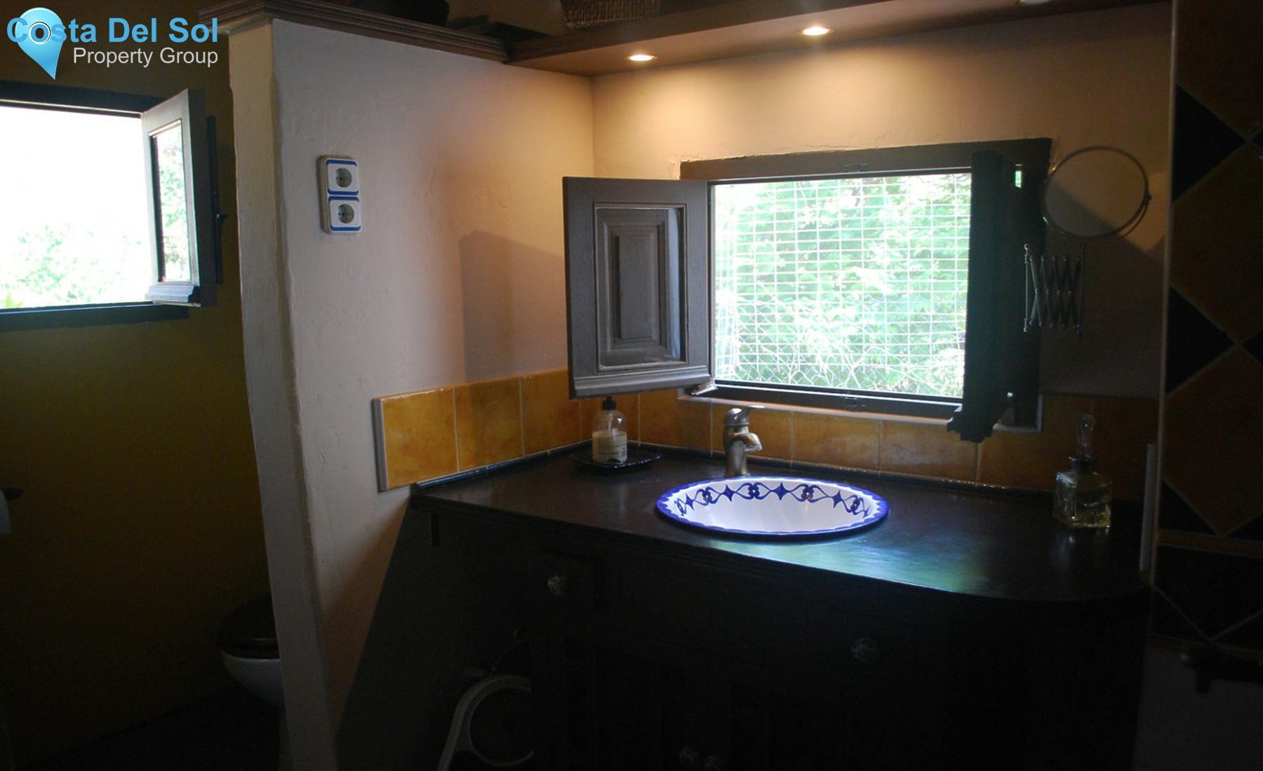 House in La Atalaya-1345592