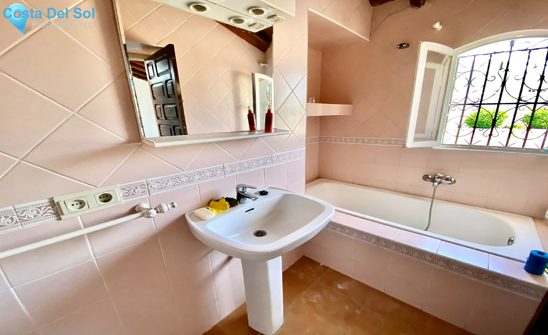 House in Punta Chullera-1348756