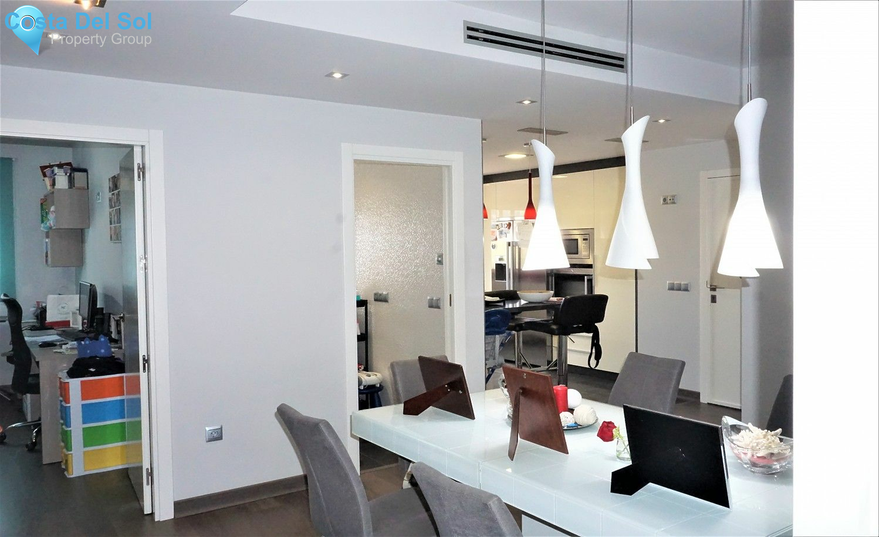 Middle Floor Apartment in Algarrobo-1397631