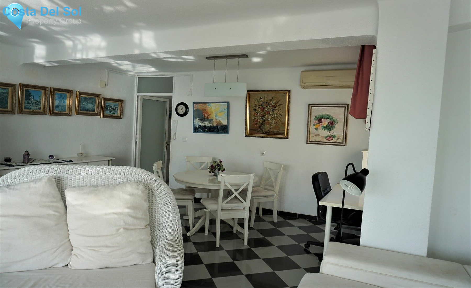 Middle Floor Apartment in Algarrobo-1548971