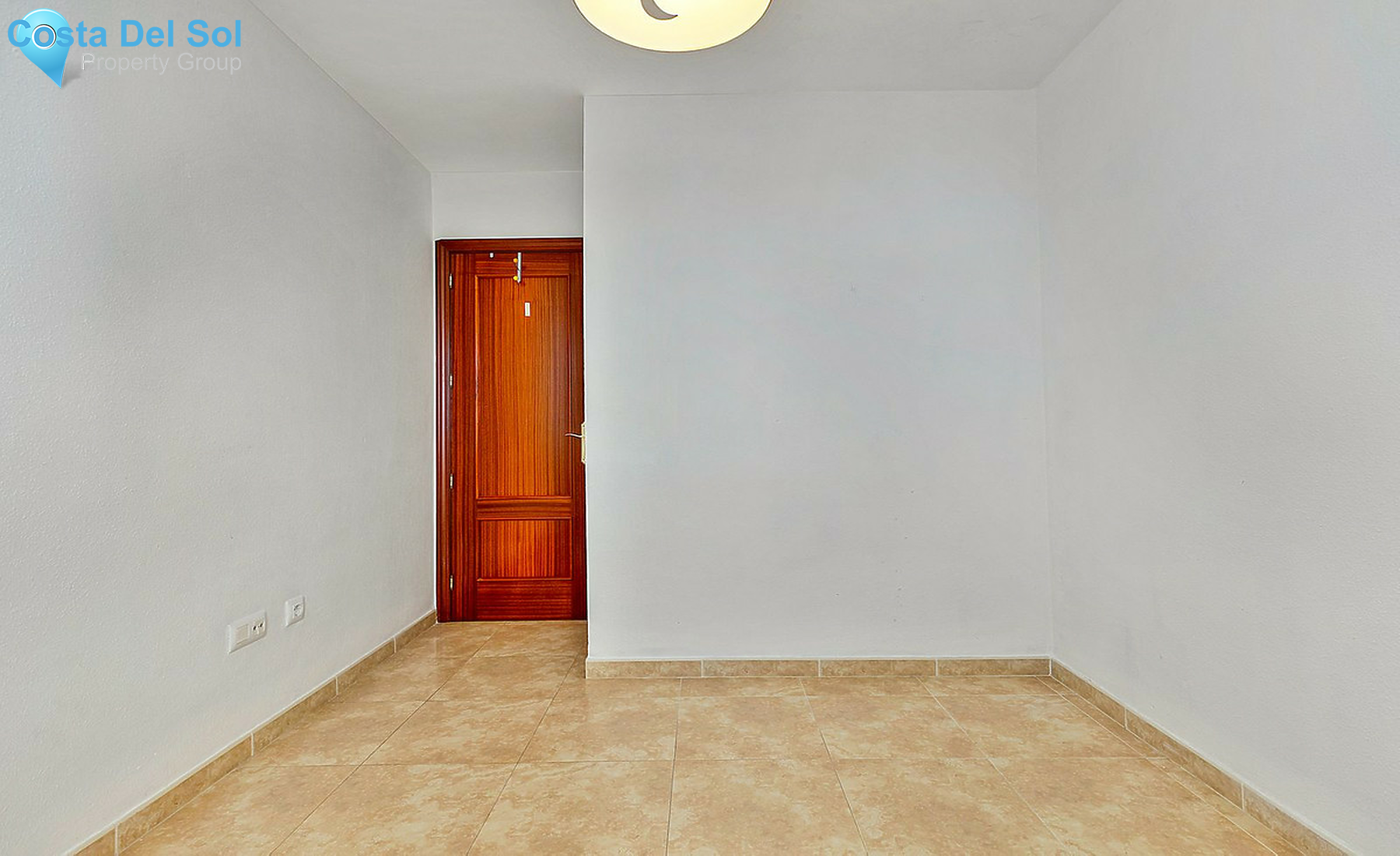 Middle Floor Apartment in Alhaurín de la Torre-1275970