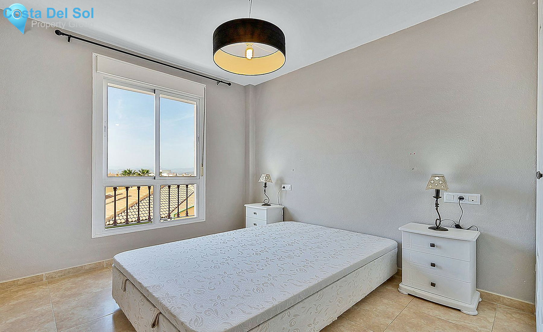 Middle Floor Apartment in Alhaurín de la Torre-1275967