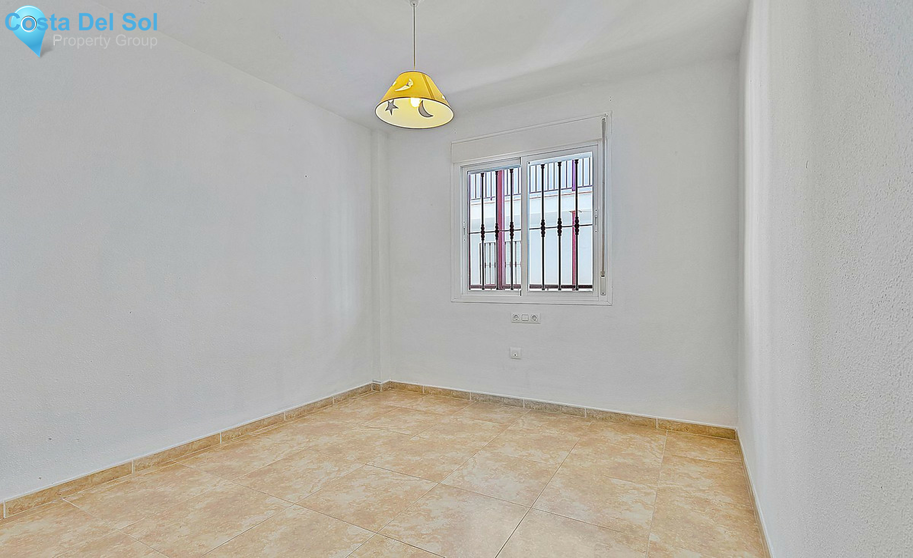 Middle Floor Apartment in Alhaurín de la Torre-1275969