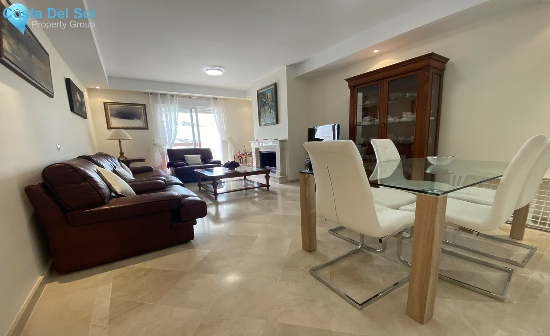 Middle Floor Apartment in Aloha-1307736