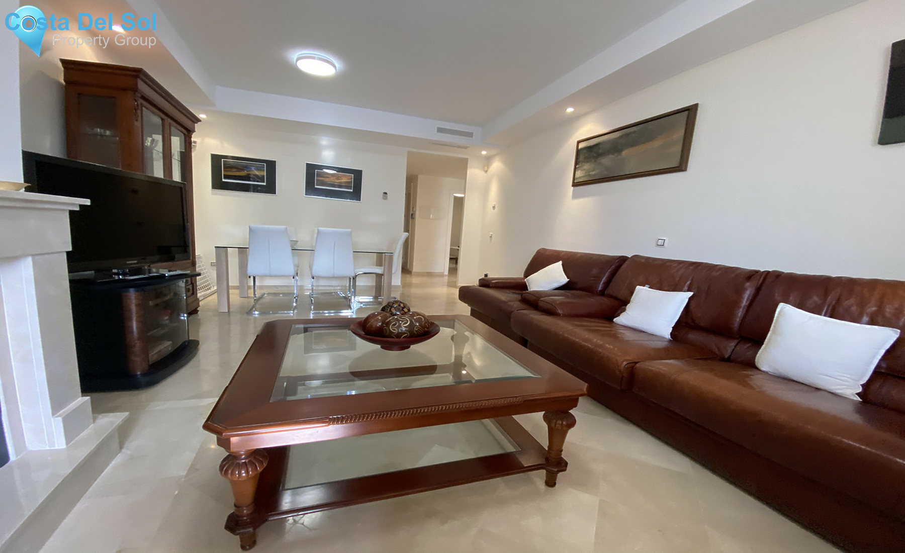 Middle Floor Apartment in Aloha-1307720