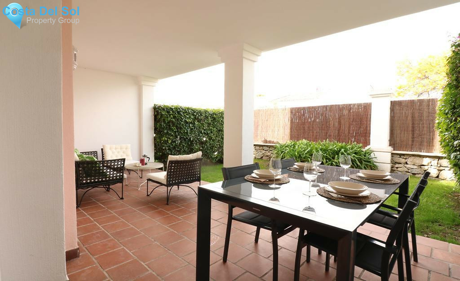 Middle Floor Apartment in Aloha-1506635