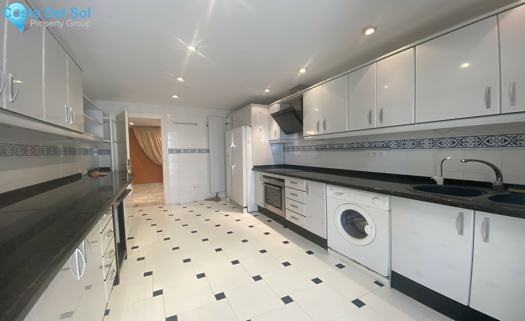 Middle Floor Apartment in Atalaya-1323816