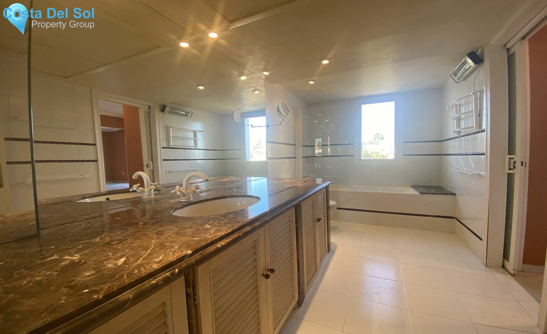 Middle Floor Apartment in Atalaya-1177863