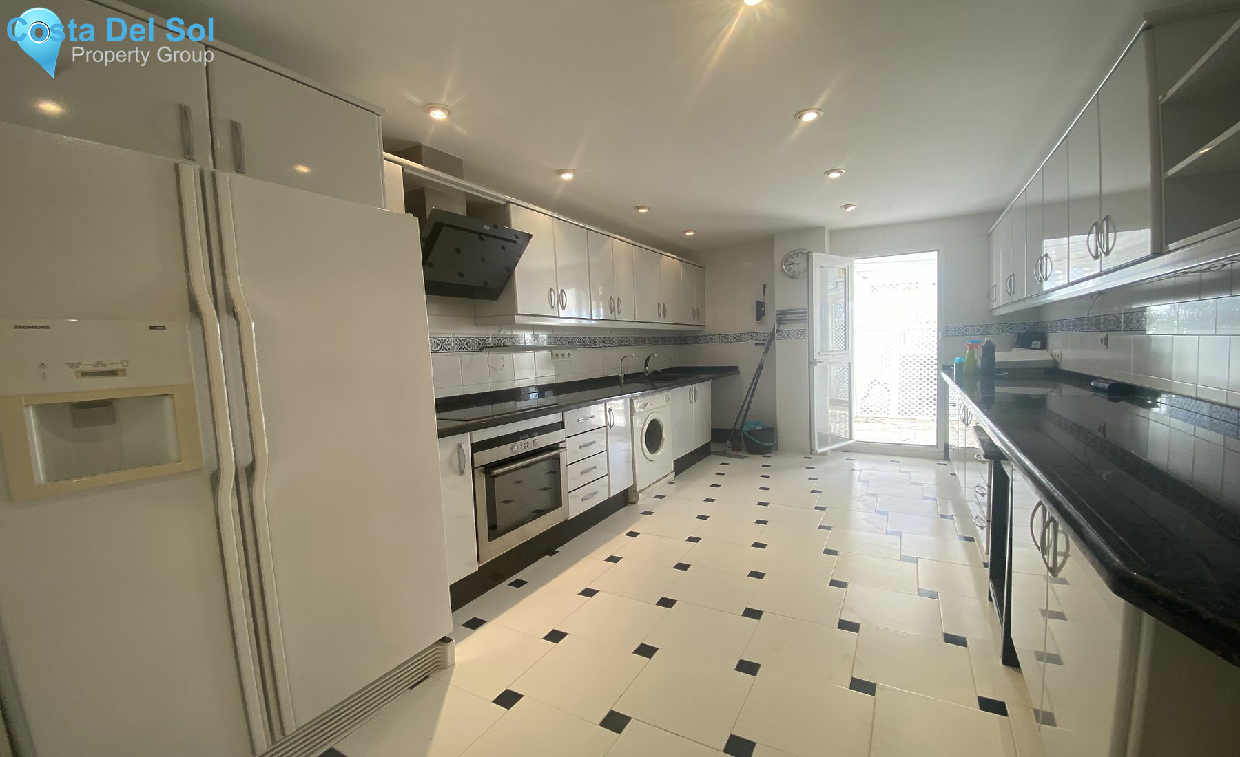 Middle Floor Apartment in Atalaya-1177858
