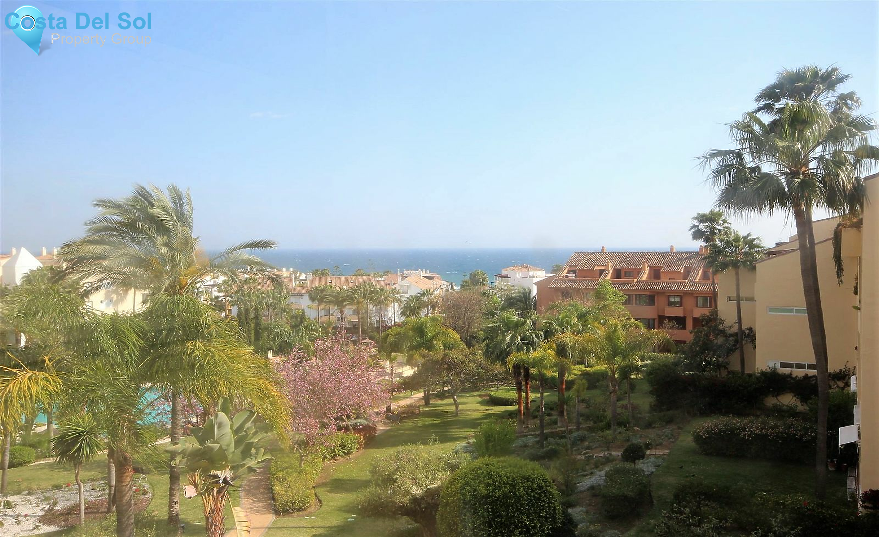 Middle Floor Apartment in Bahía de Marbella-1170893