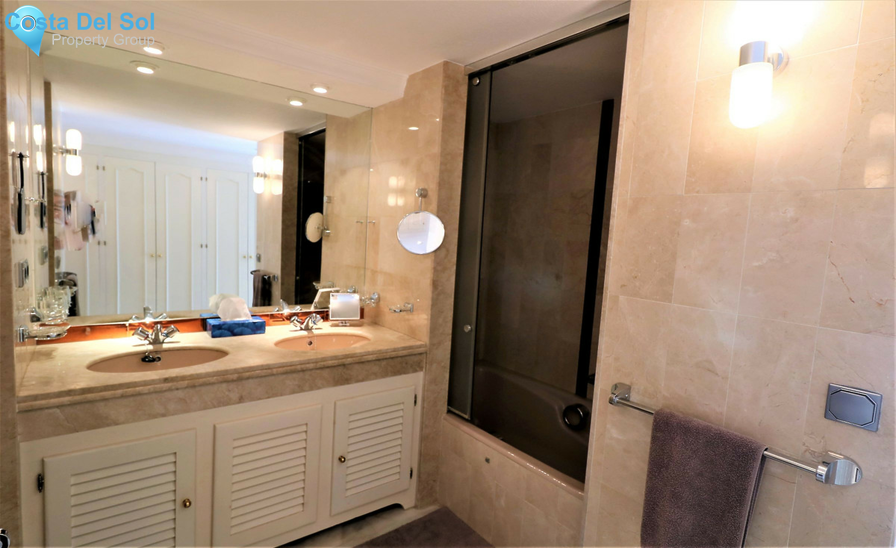 Middle Floor Apartment in Bel Air-721627