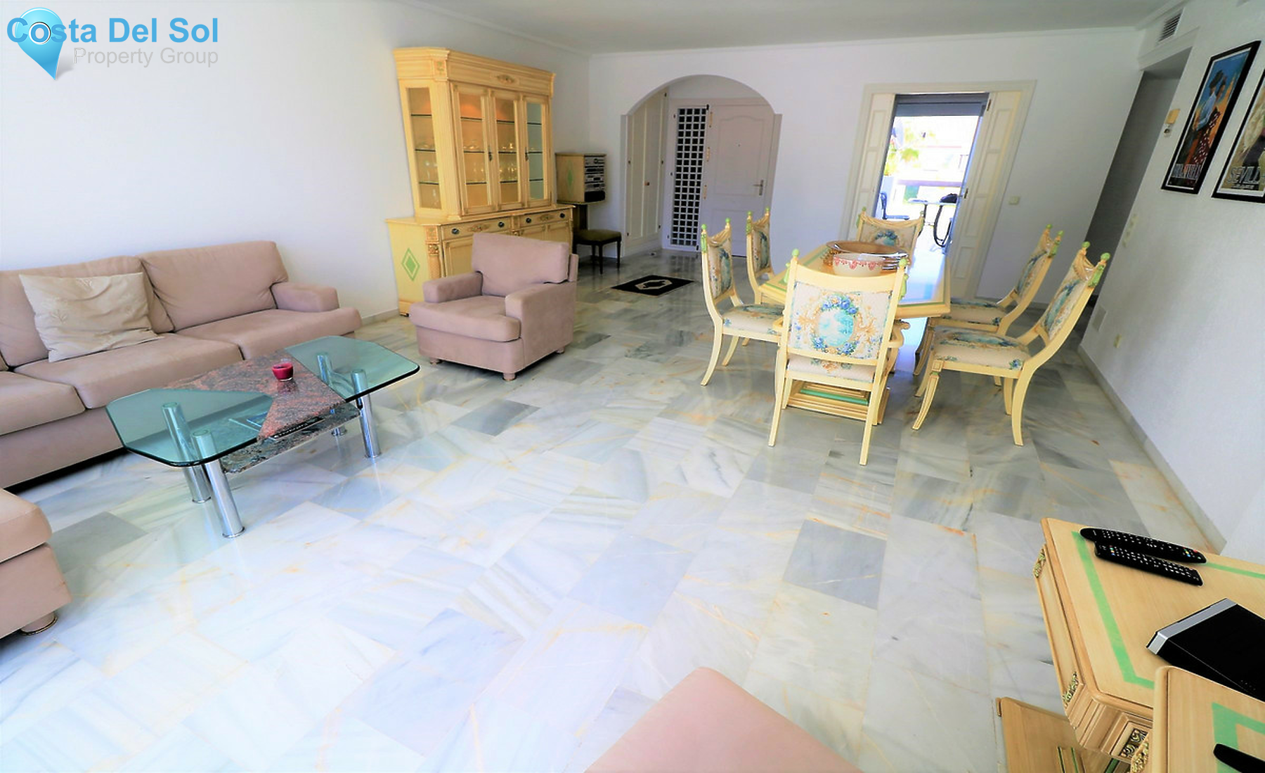 Middle Floor Apartment in Bel Air-721616