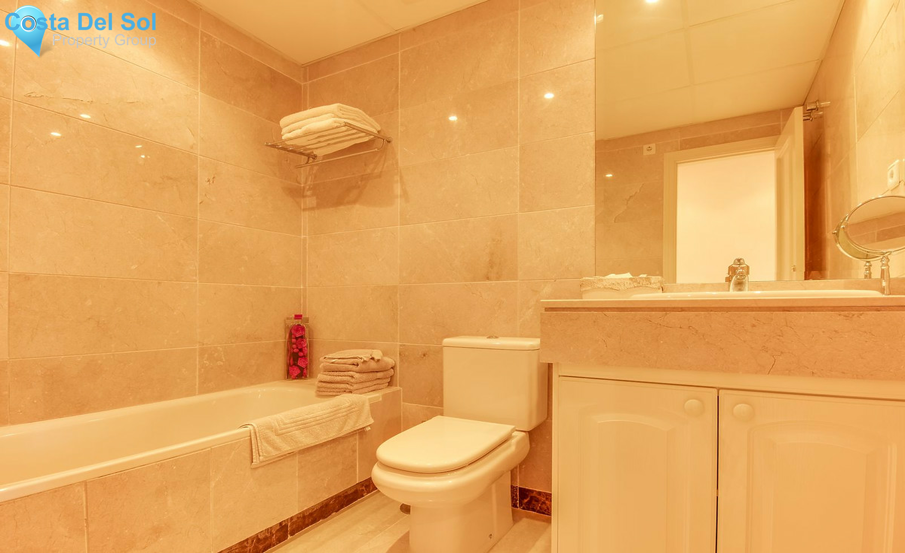 Middle Floor Apartment in Bel Air-1451315