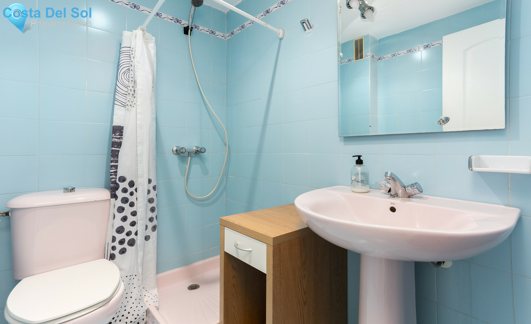 Middle Floor Apartment in Bel Air-709427