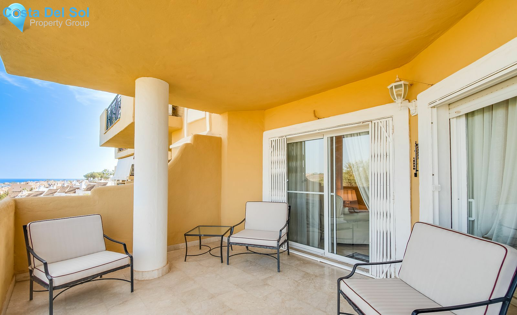 Middle Floor Apartment in Bel Air-1534938