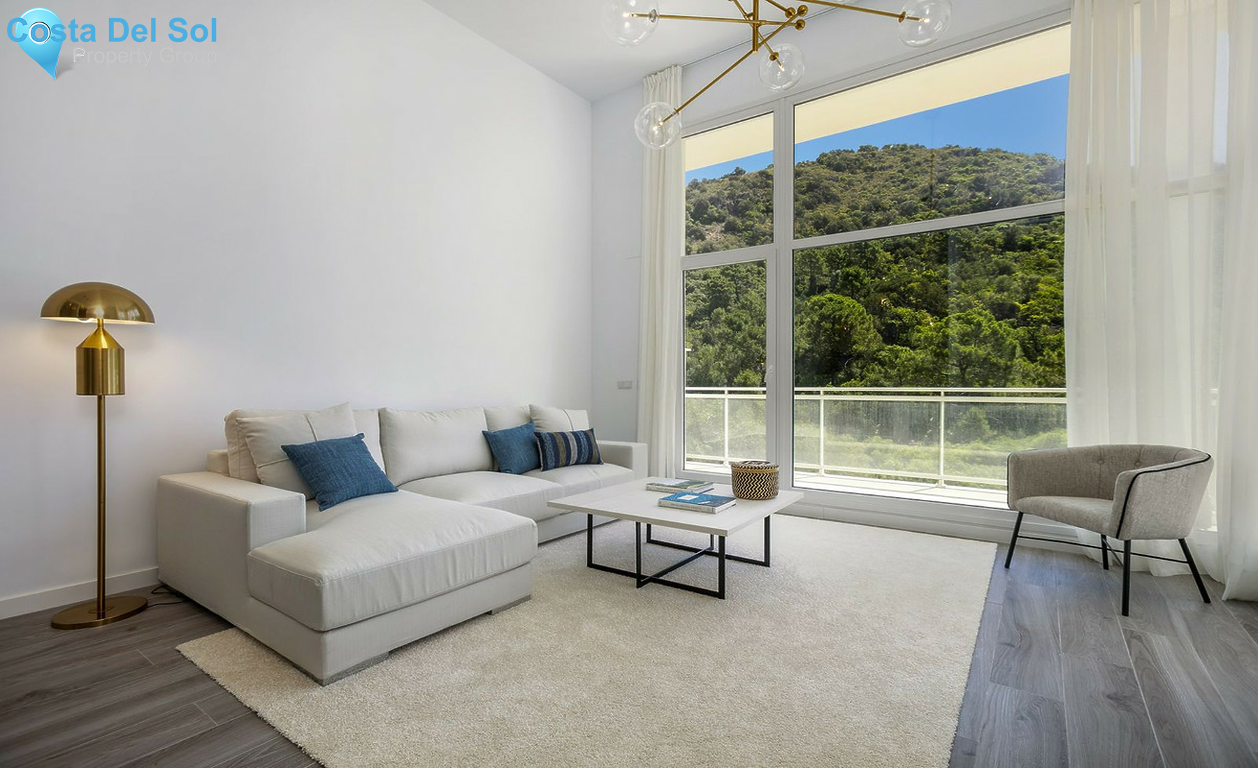 Middle Floor Apartment in Benahavís-1240372