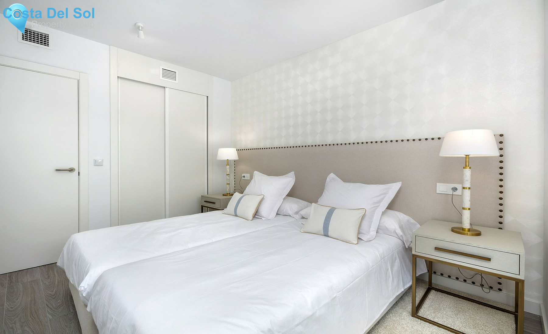 Middle Floor Apartment in Benahavís-1240383