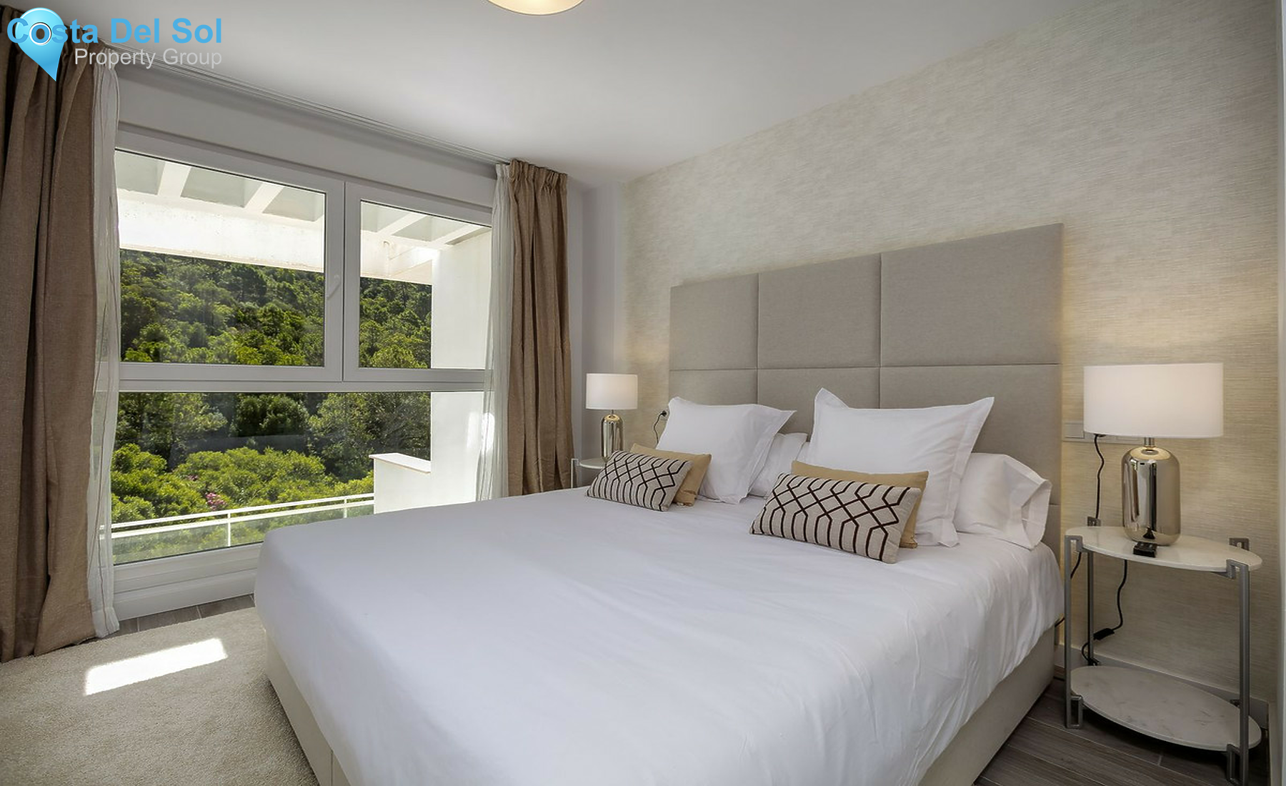 Middle Floor Apartment in Benahavís-1240380