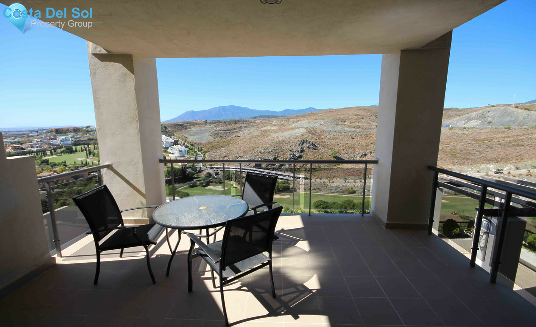 Middle Floor Apartment in Benahavís-1249306