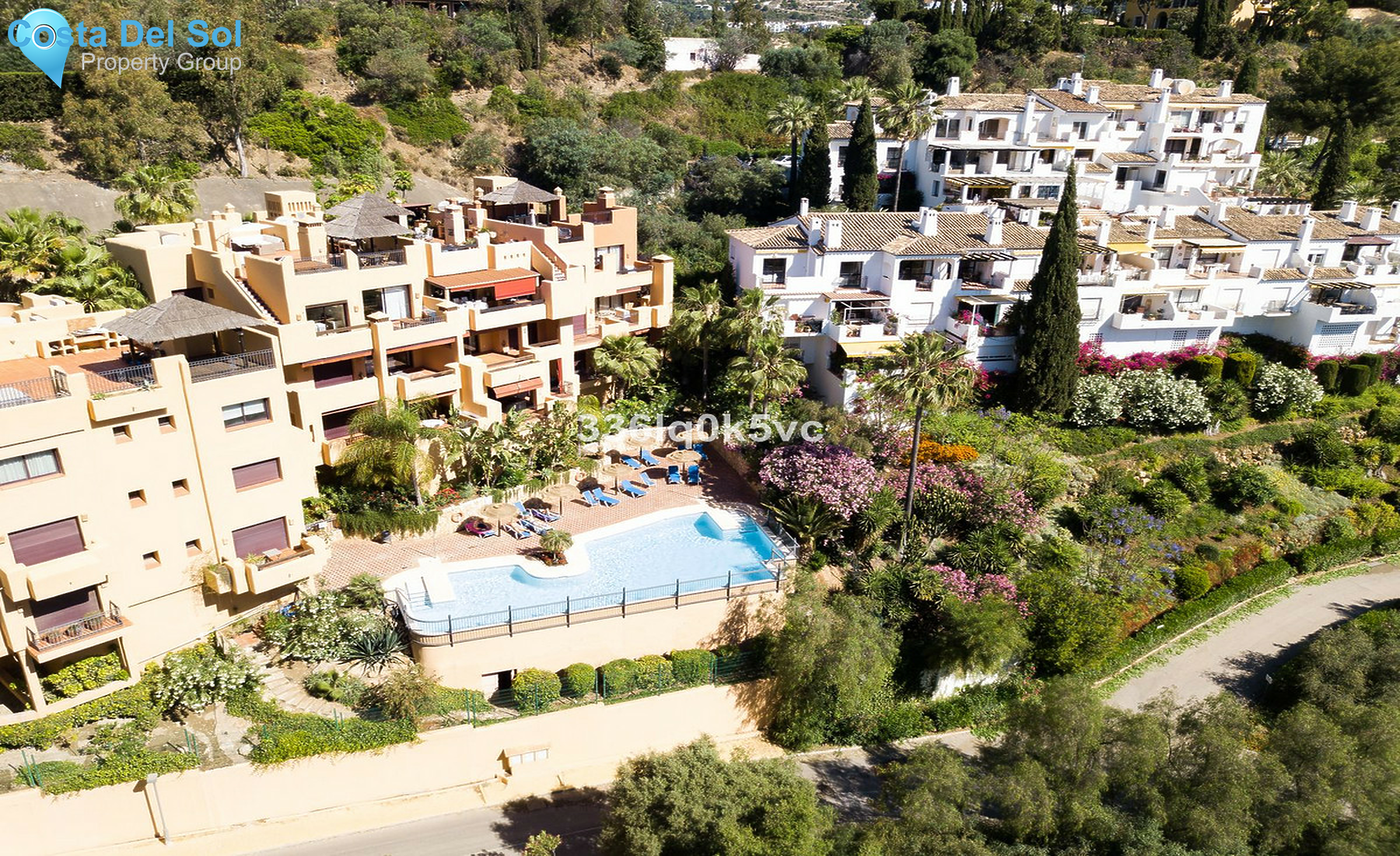 Middle Floor Apartment in Benahavís