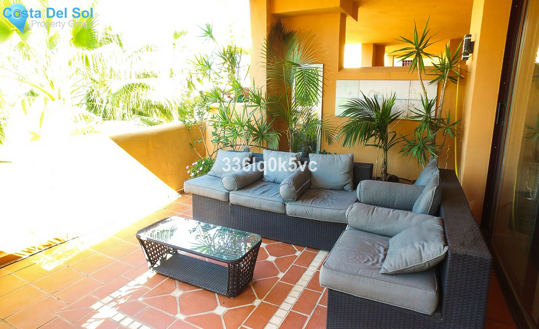 Middle Floor Apartment in Benahavís-1267752