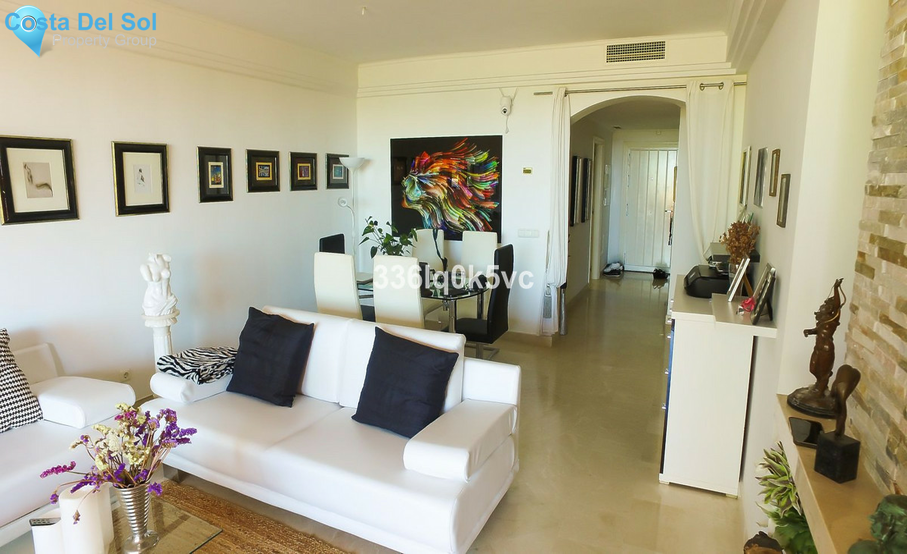 Middle Floor Apartment in Benahavís-1267762
