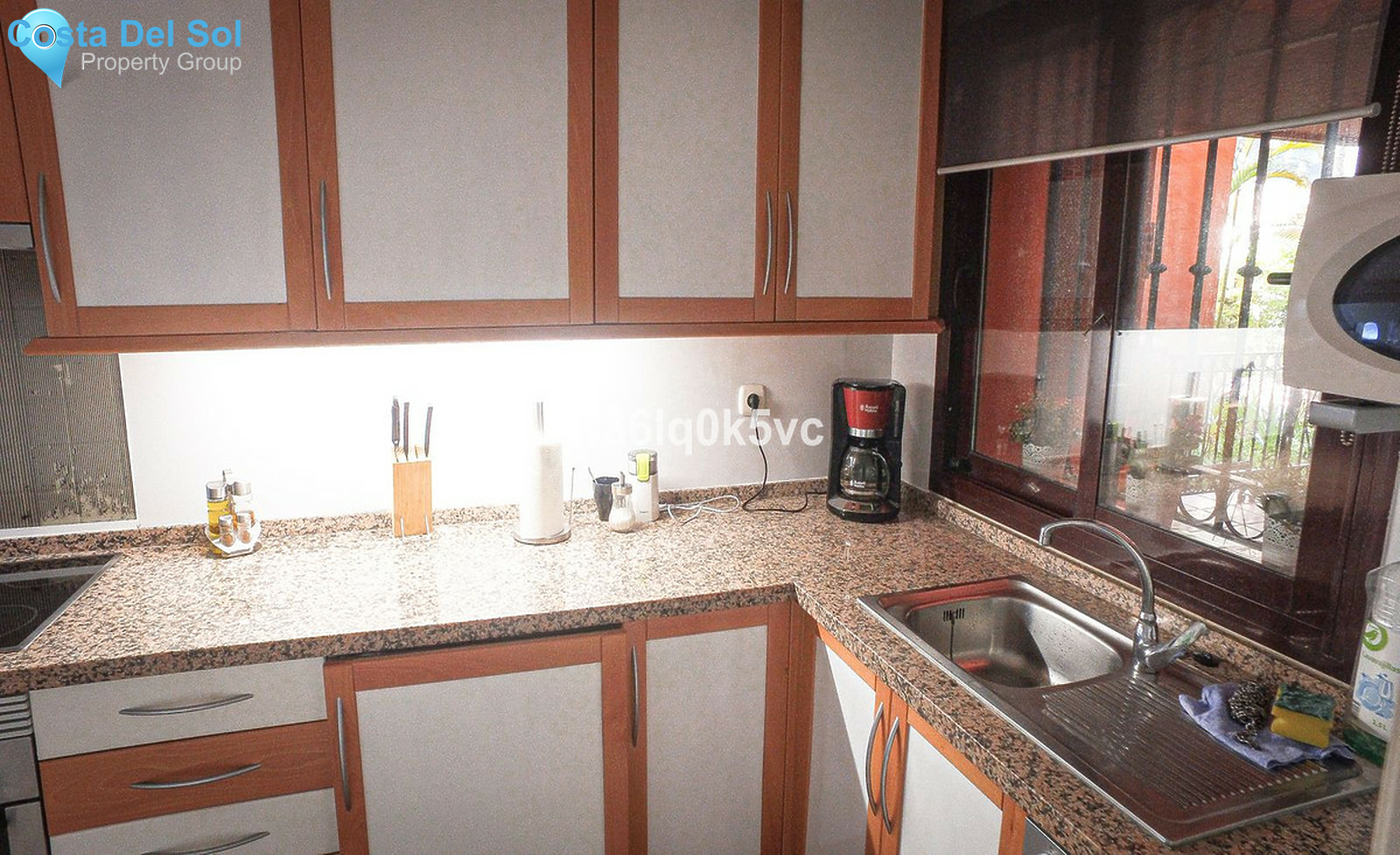 Middle Floor Apartment in Benahavís-1267764