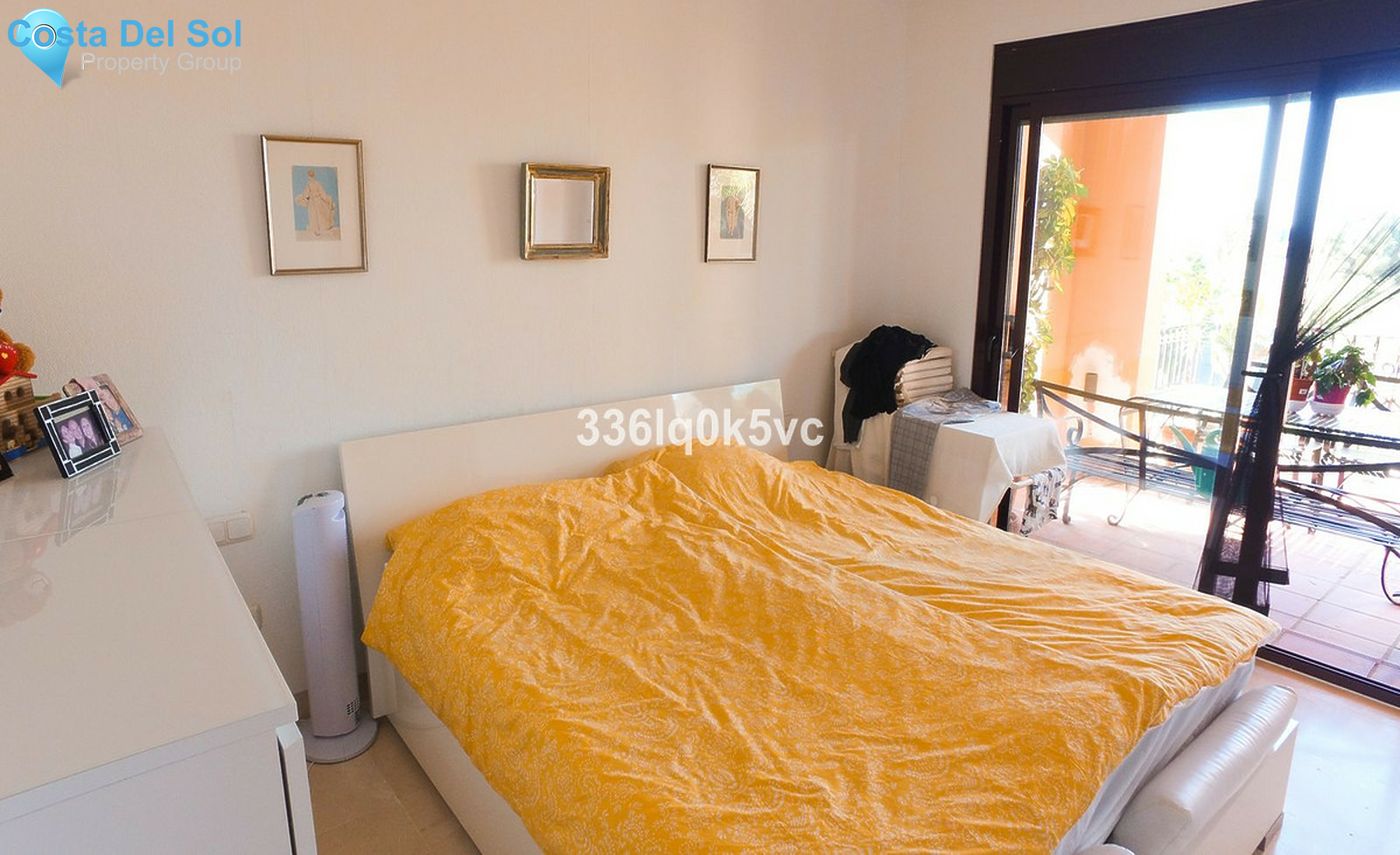 Middle Floor Apartment in Benahavís-1267765
