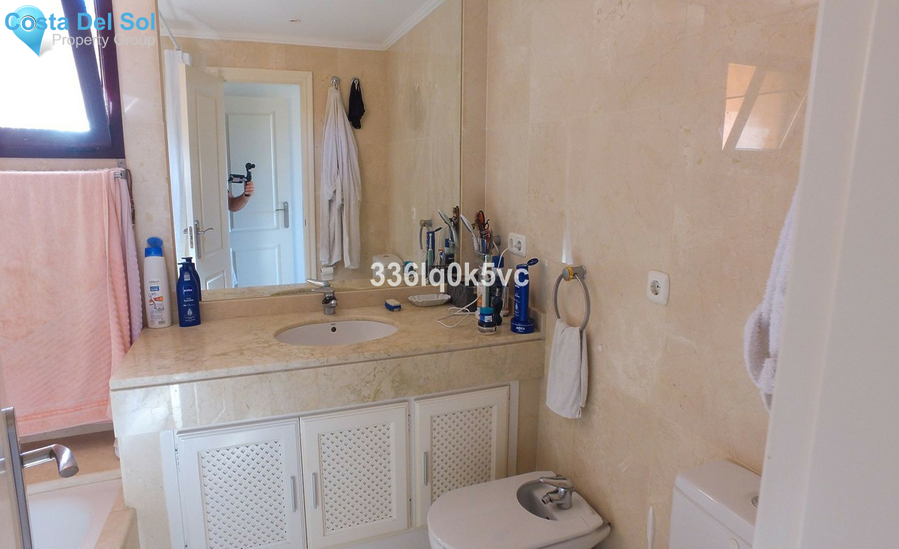 Middle Floor Apartment in Benahavís-1267766
