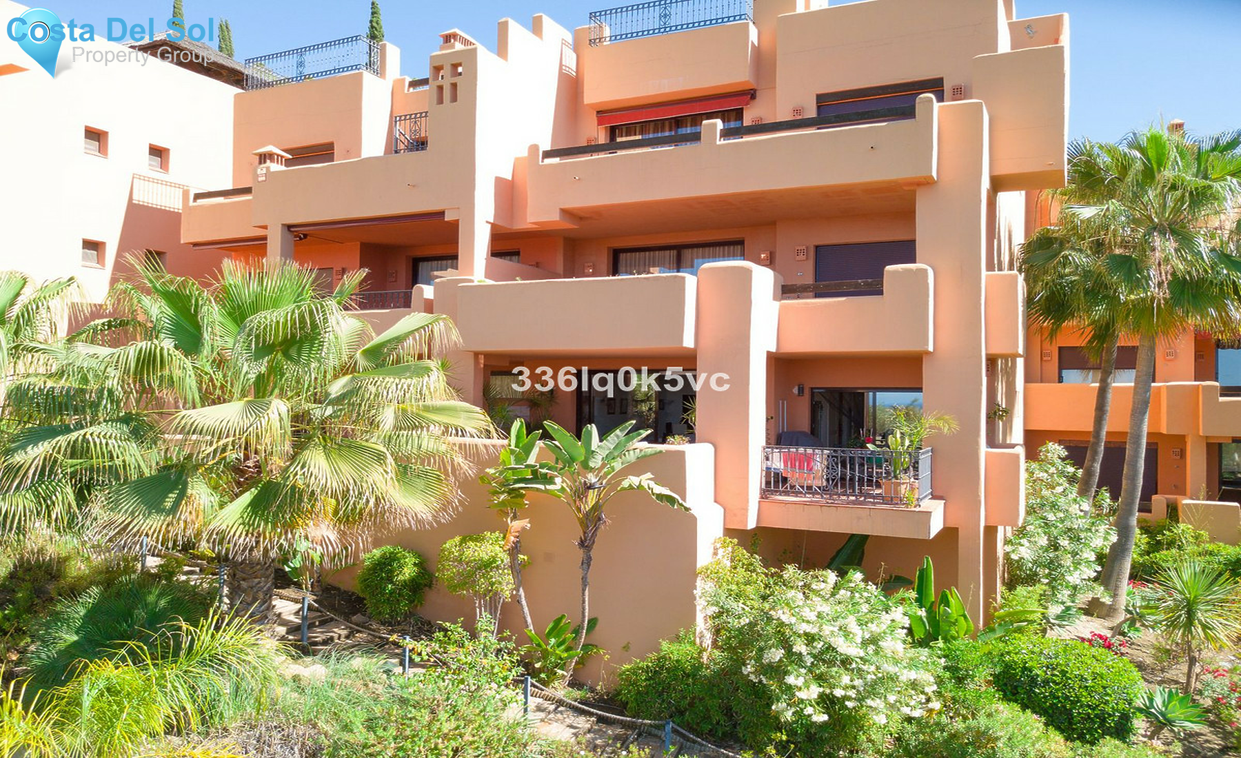 Middle Floor Apartment in Benahavís-1267756