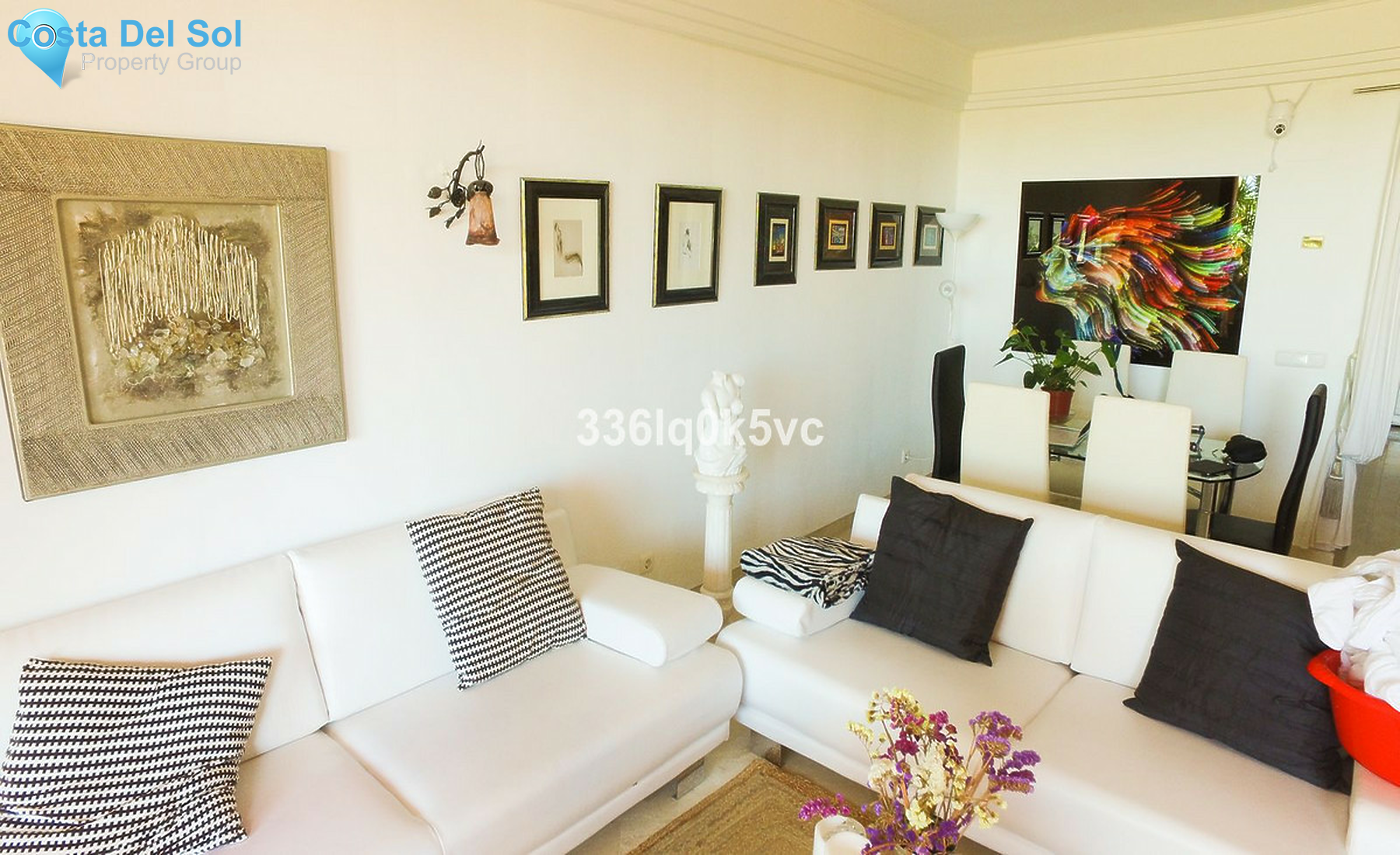 Middle Floor Apartment in Benahavís-1267760