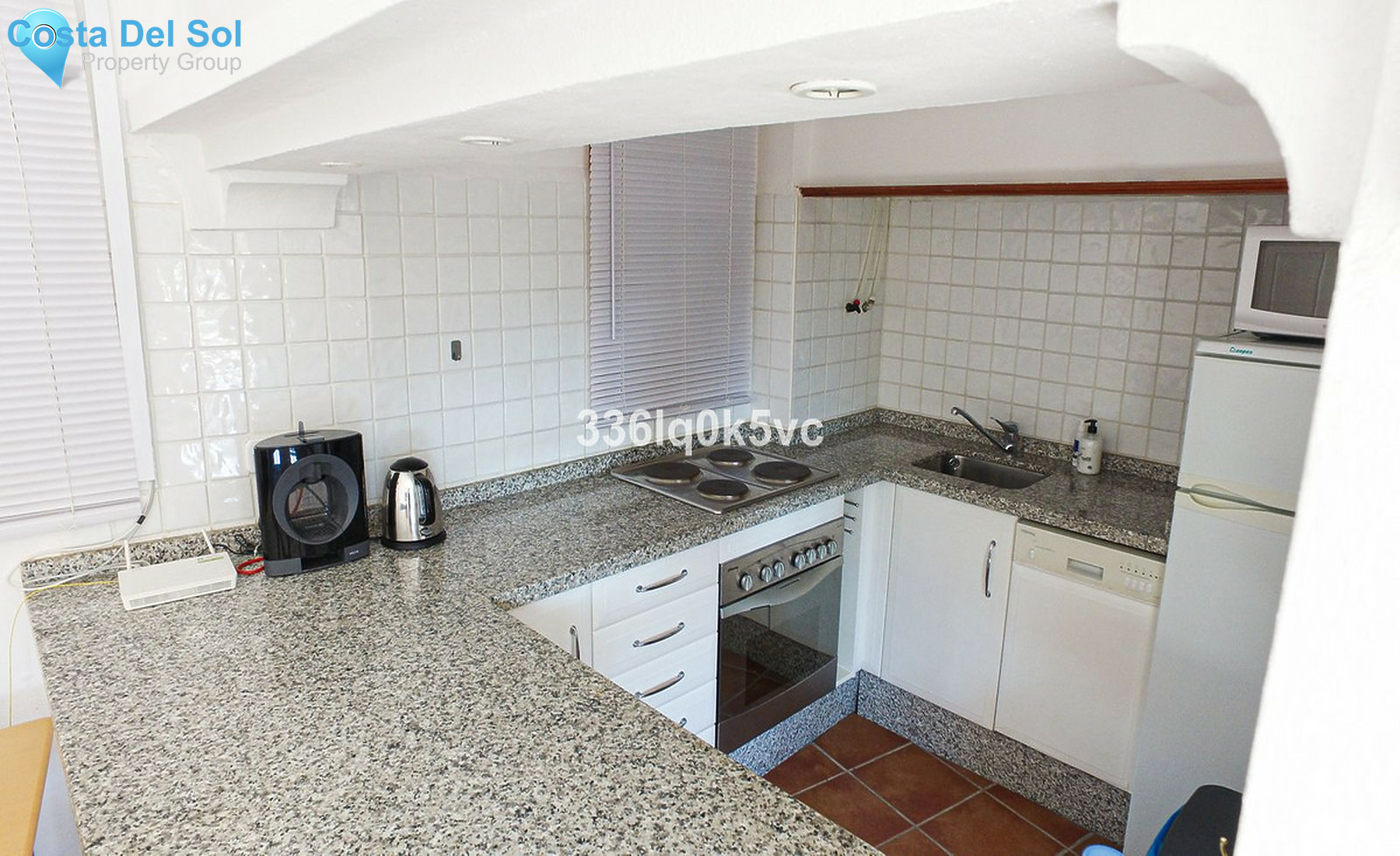 Middle Floor Apartment in Benahavís-1283977