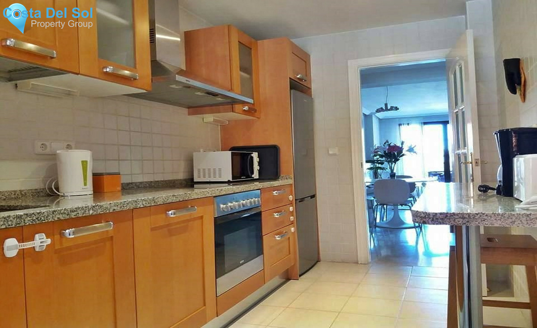 Middle Floor Apartment in Benahavís-1310367
