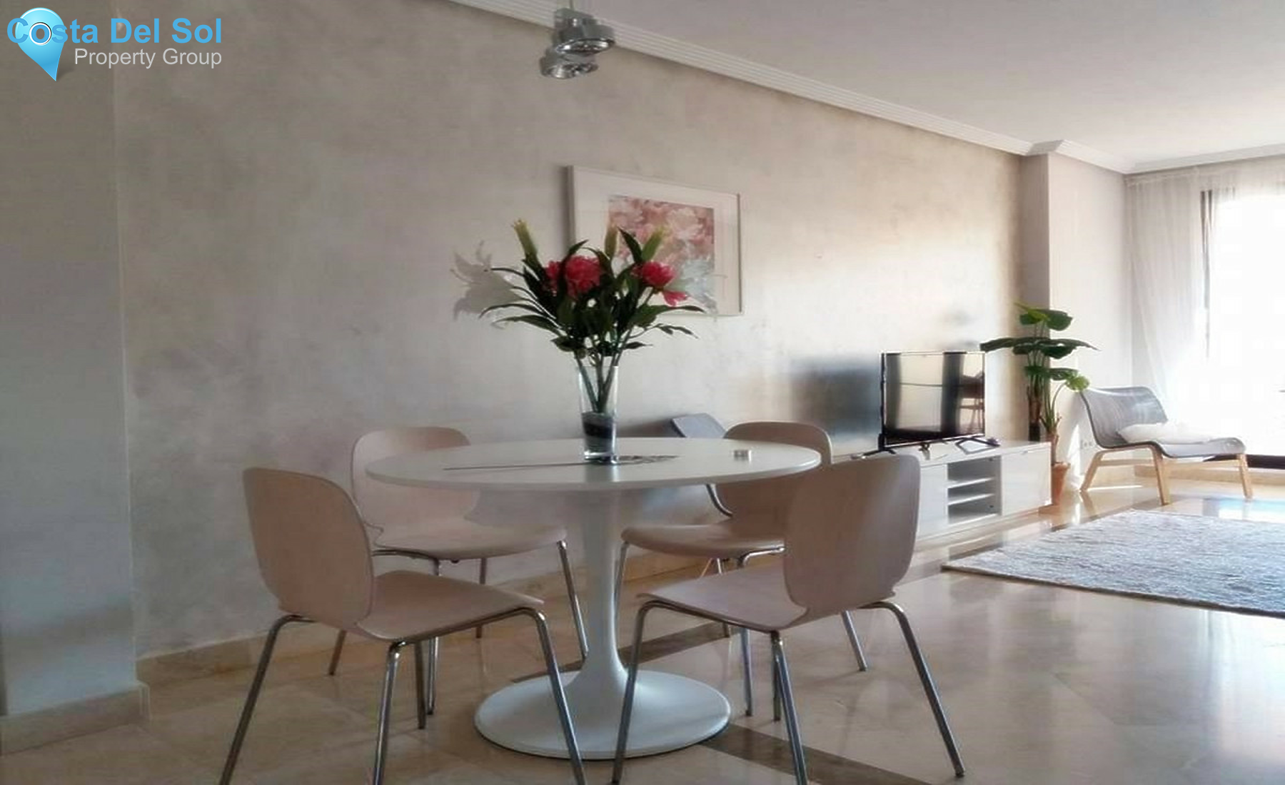 Middle Floor Apartment in Benahavís-1310370