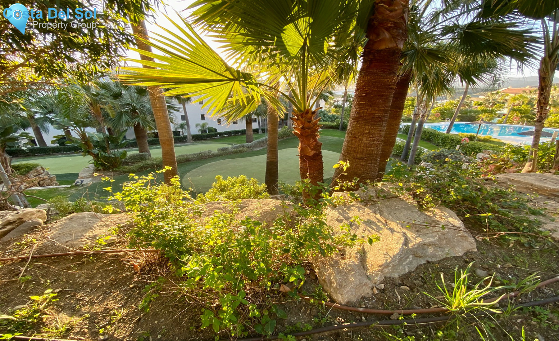Middle Floor Apartment in Benahavís-1310985
