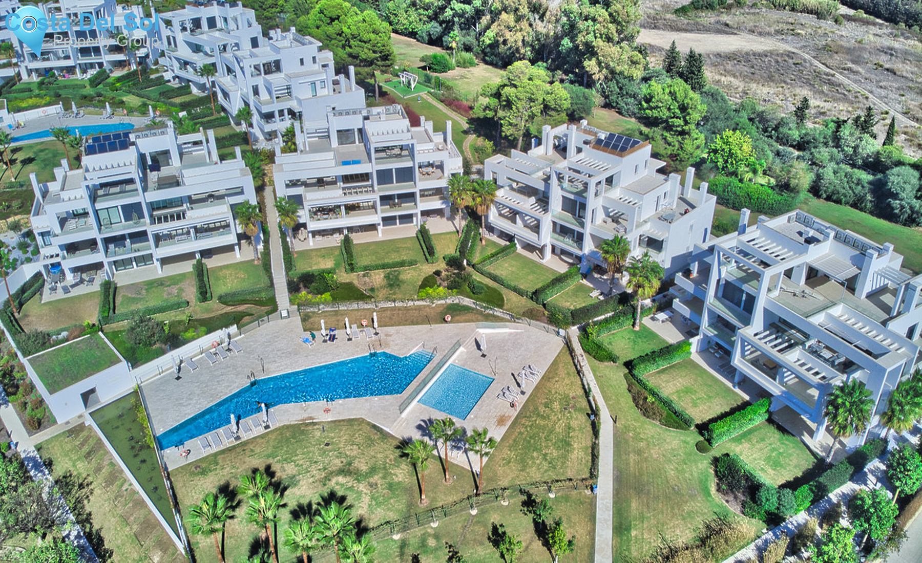 Middle Floor Apartment in Benahavís-1318962
