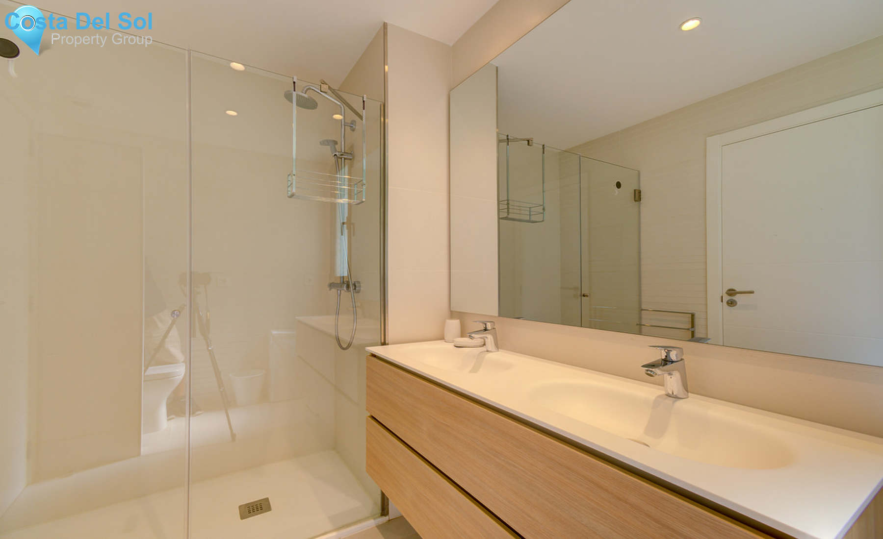 Middle Floor Apartment in Benahavís-1318965