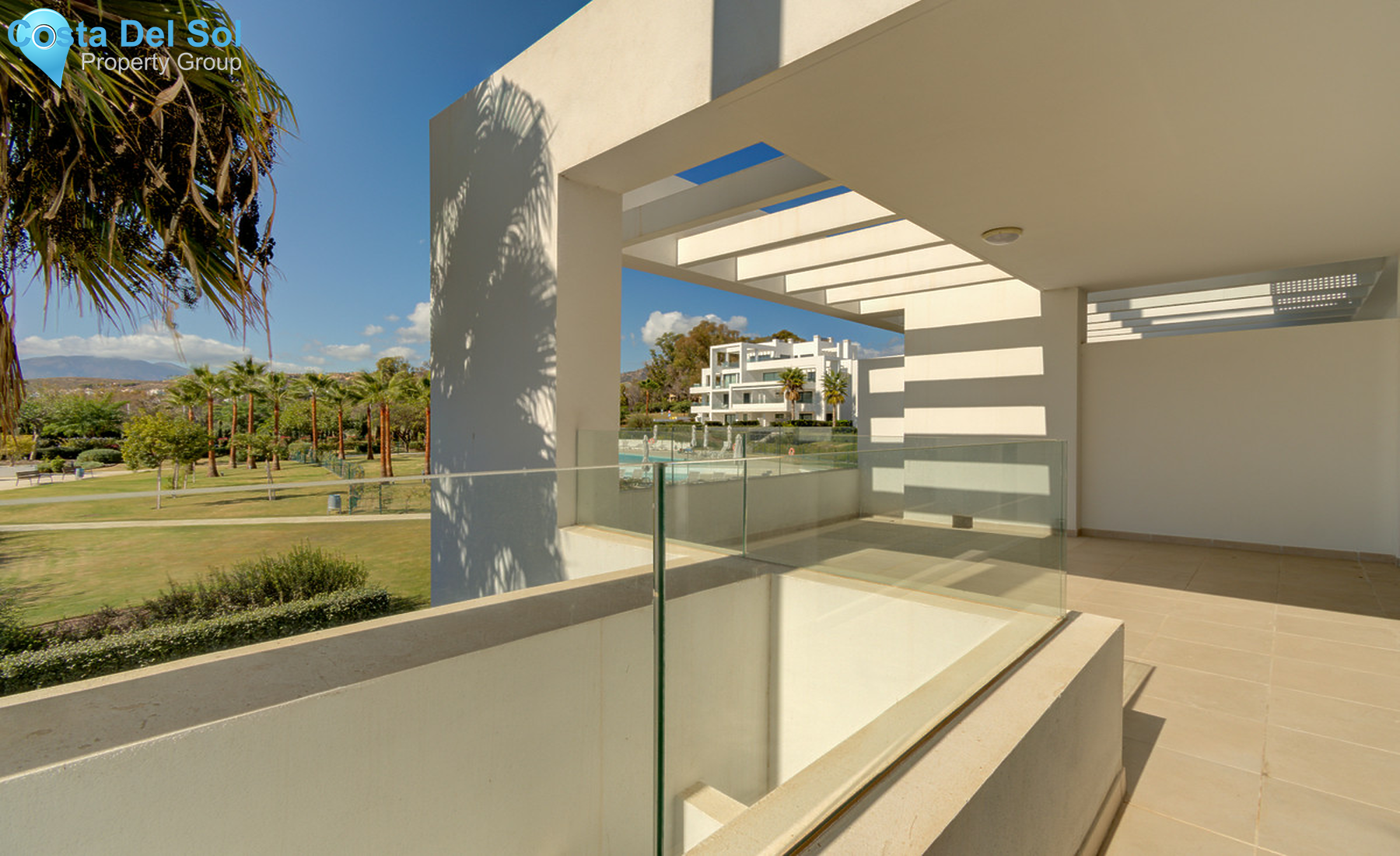 Middle Floor Apartment in Benahavís-1318969