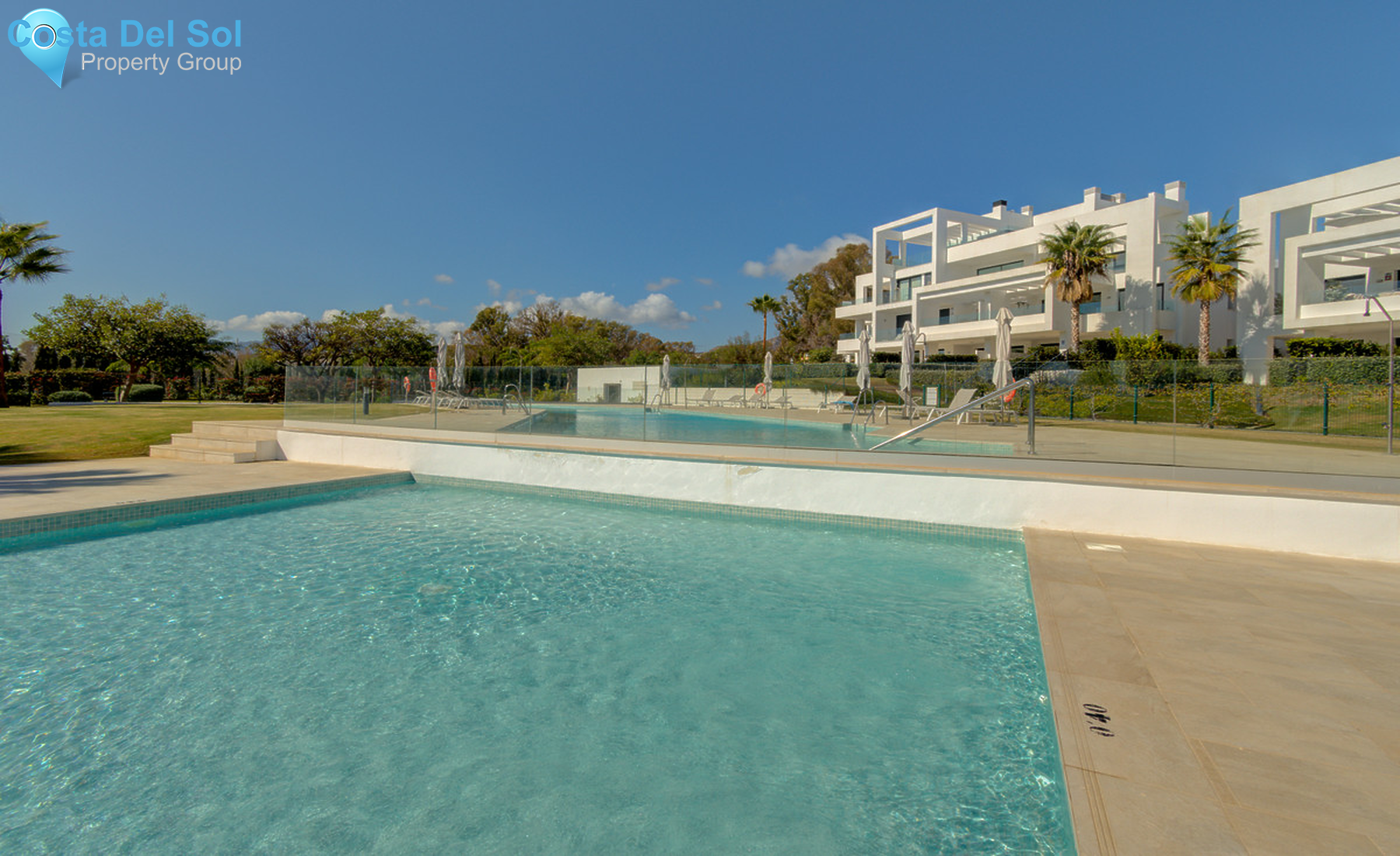 Middle Floor Apartment in Benahavís-1318971