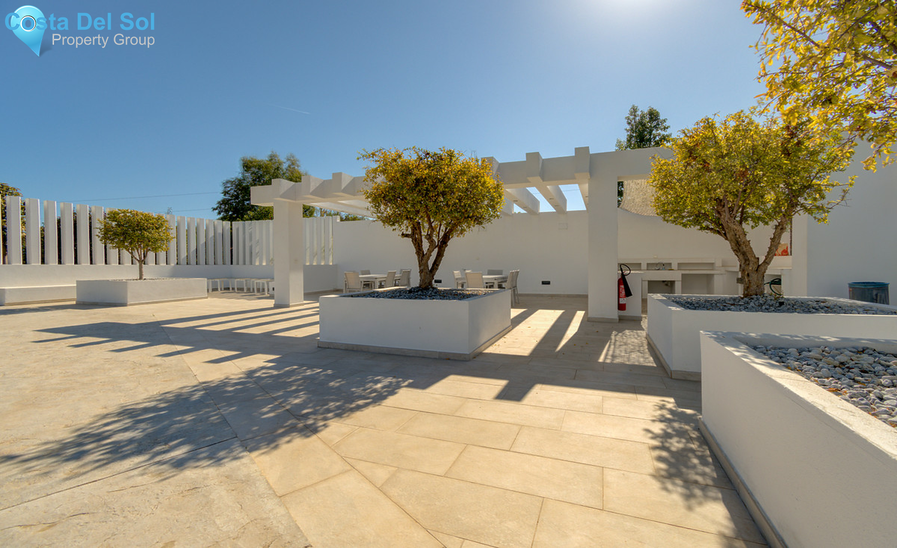 Middle Floor Apartment in Benahavís-1318972